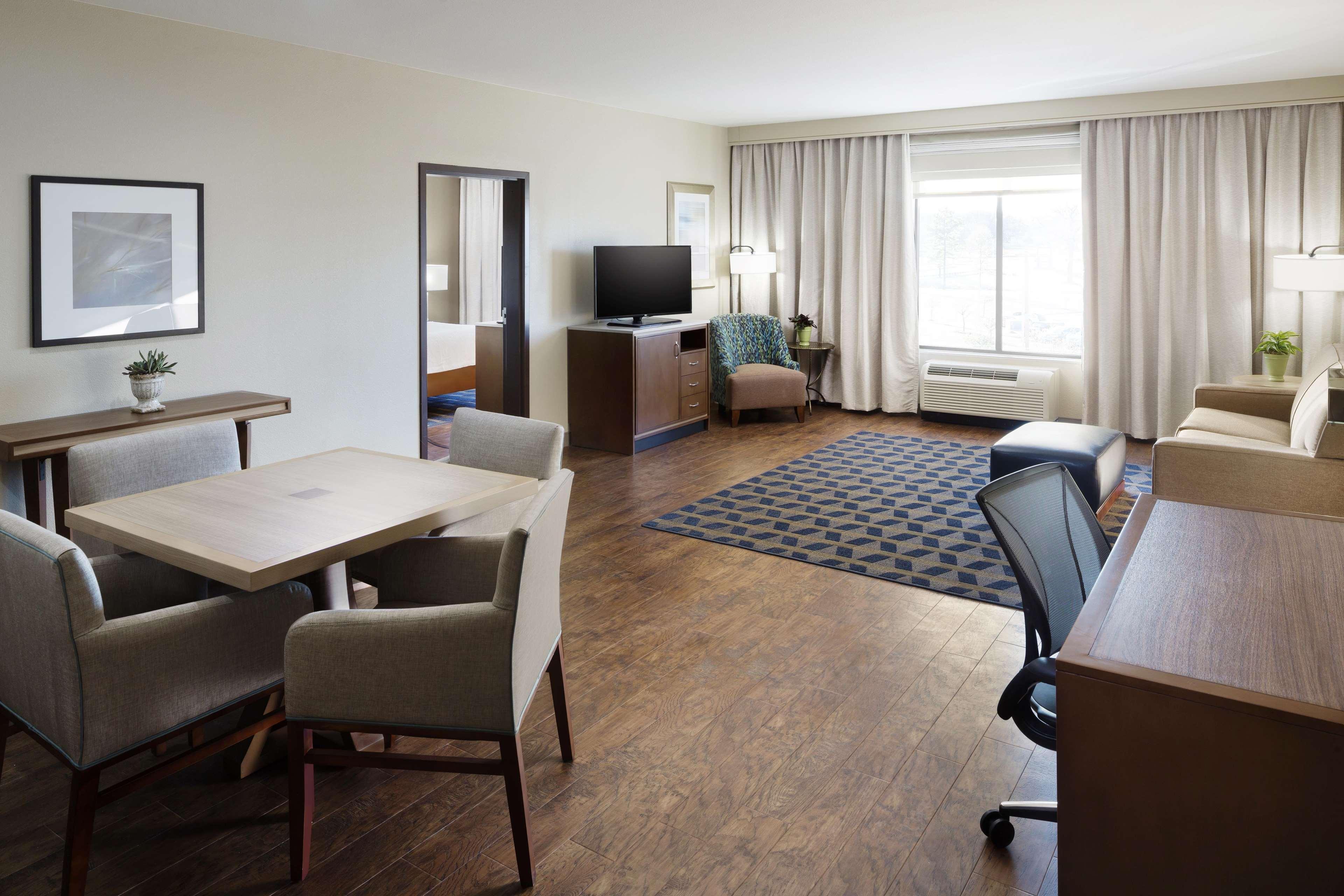 Longview Hilton Garden Inn Dış mekan fotoğraf